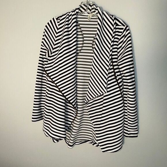 My Beloved Women’s Striped Waterfall Jacket Cardigan – Black White Asymmetrical - Picture 3 of 15
